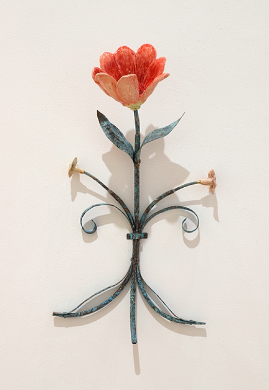 Mary Carlson sculpture of red zinnia flower